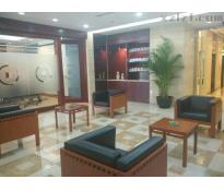 燕莎盛世大厦写字楼中等装修2700㎡