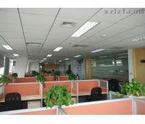 燕莎盛世大厦写字楼中等装修2700㎡